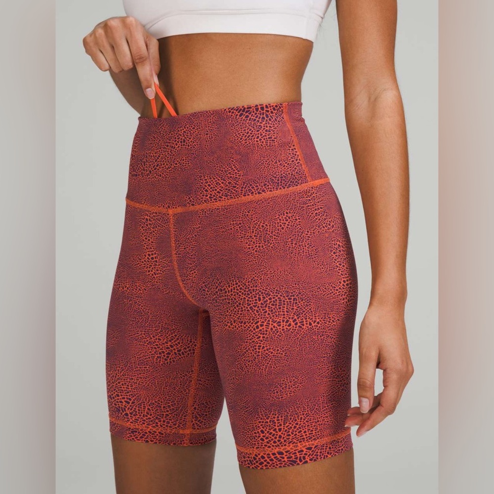 Lululemon Wunder Train High-Rise Short 8”, Crackle Glaze Vintage Orange, Size 20